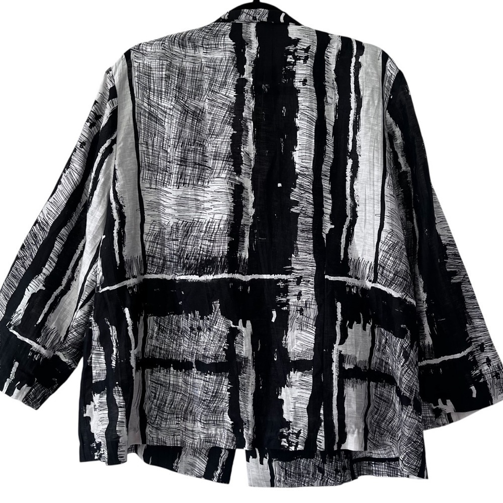 Chicos Linen Abstract Art to Wear Jacket Black and White size XL - Picture 4 of 12